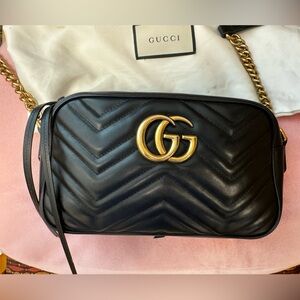 Preloved Gucci Marmont Purse (small)